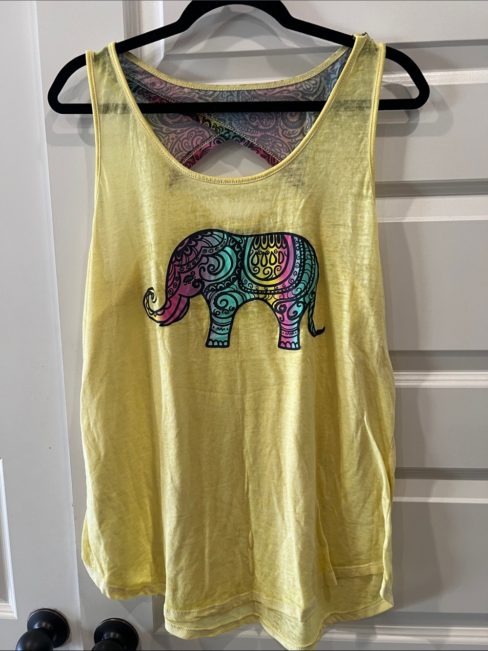 Bobbie Brooks Yellow Elephant Graphic Tank Top - Women Sz XL